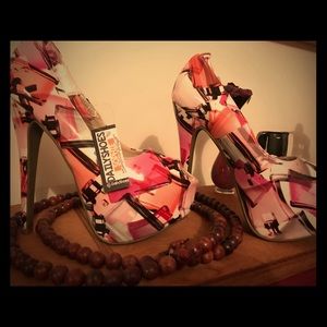 High Fashion Pumps! Brand New.